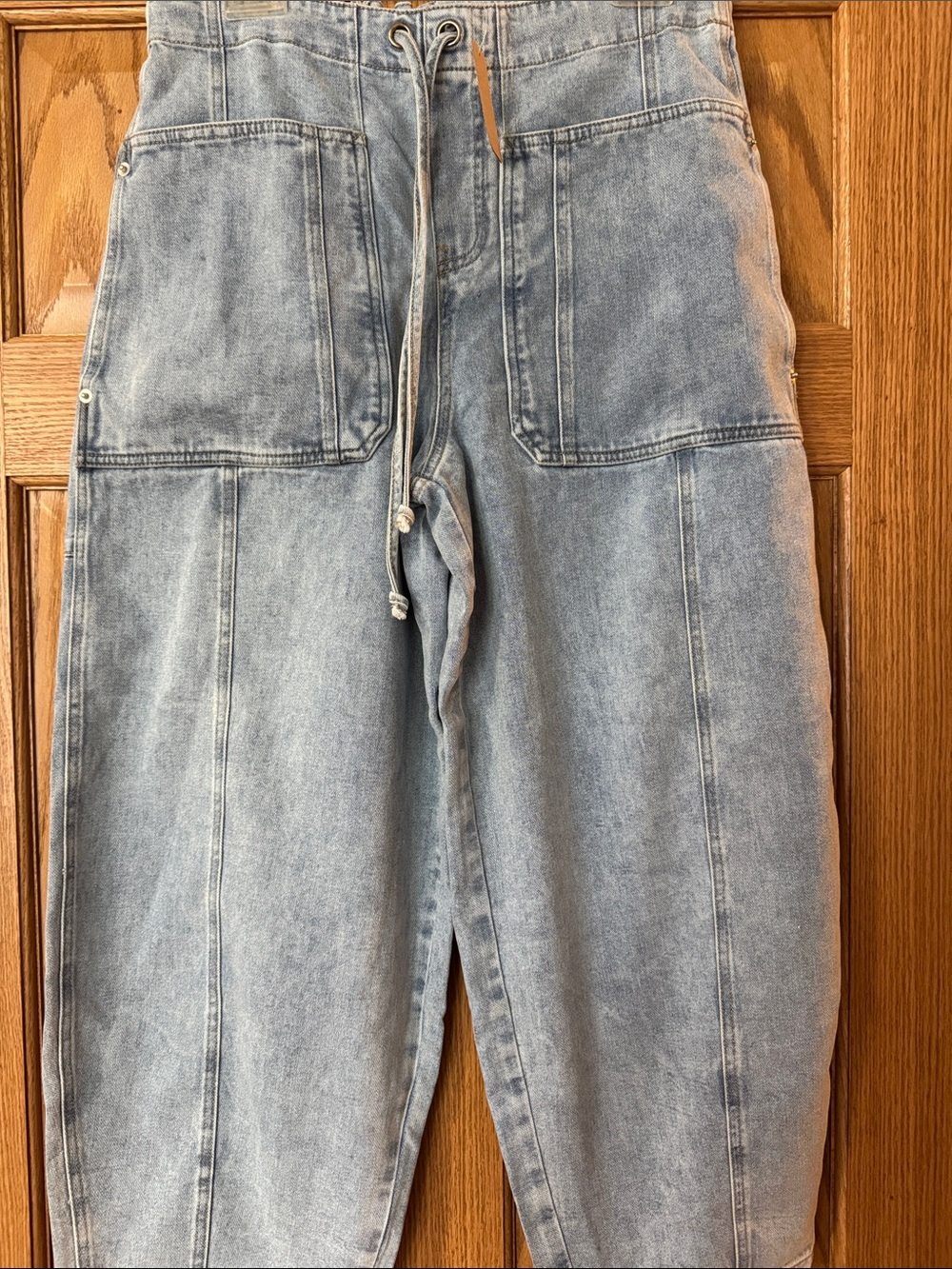 LOV MOR Wide-Leg Light Wash Women's Denim Jeans with Drawstring Waist